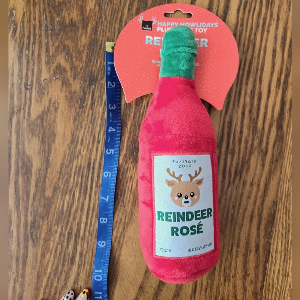 👀50% OFF - NWT‼️ FuzzYard brand Reindeer Rose' Plush Squeaker Dog Toy